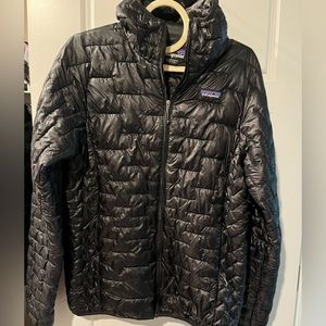 Patagonia women nano puff jacket in black size large